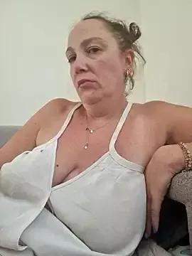 Wisie_Cutie on StripChat 