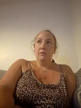 Wisie_Cutie on StripChat 