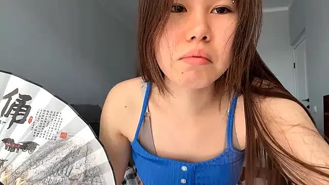 Wow_Akemi on StripChat 