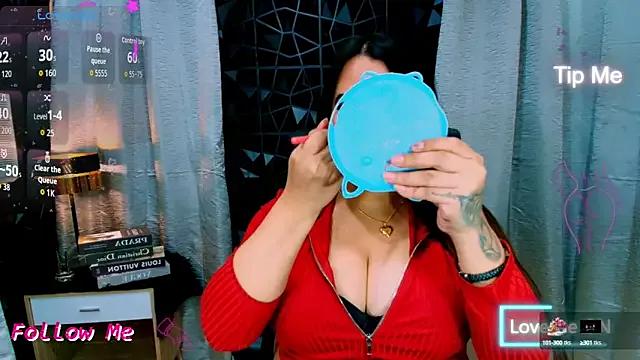 xHugeHarleySelfsuckerx on StripChat