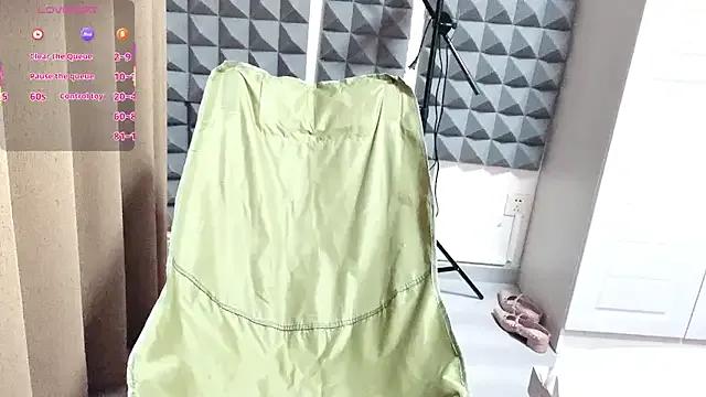 xiaomei-888888 on StripChat