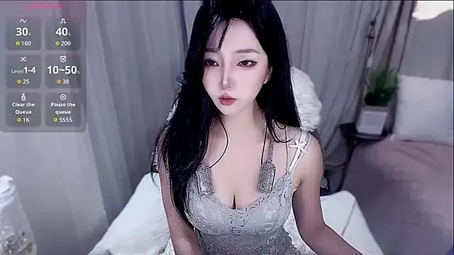 XIAOYI-BB on StripChat