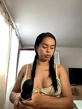 xlovelygirlx on StripChat