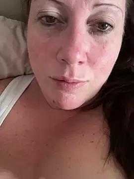 xsexycurvymilf on StripChat 
