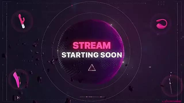 Xuuue on StripChat 