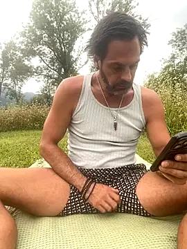 Xx_FLAME_xX on StripChat 