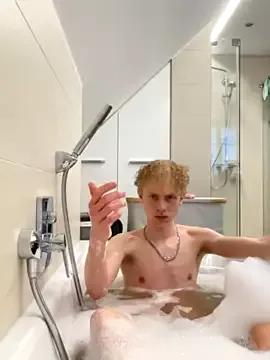 xxtwinkxxx on StripChat 