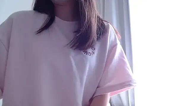 xxYuIxx — Freechat on StripChat