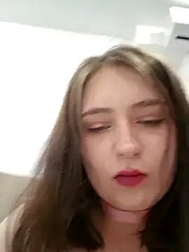Yammy_Yumi on StripChat 