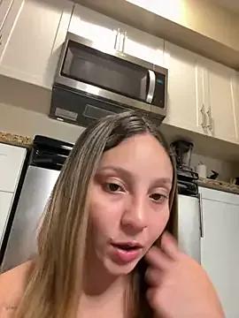 yourlilsecreet's avatar