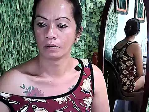 yummy_21xxx — Private on StripChat