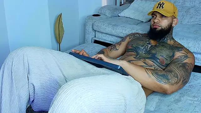 zaiin_diesel on StripChat 