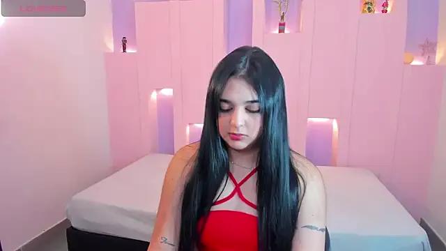 ZairaOwen on StripChat