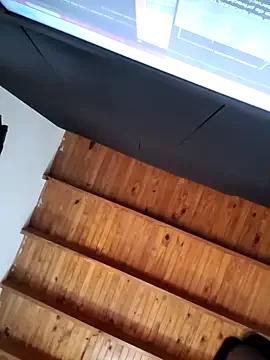 ZaraHoney on StripChat 