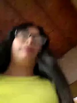 ZaraHoney on StripChat 