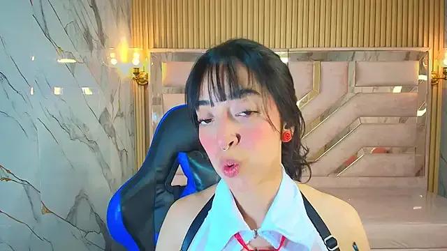 zoe_r_ — Freechat on StripChat