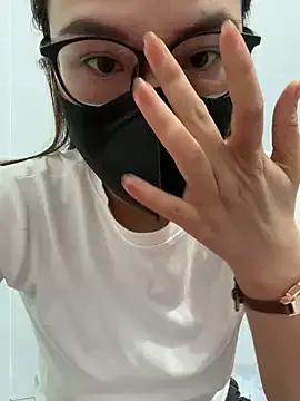 Zyzy009 on StripChat 